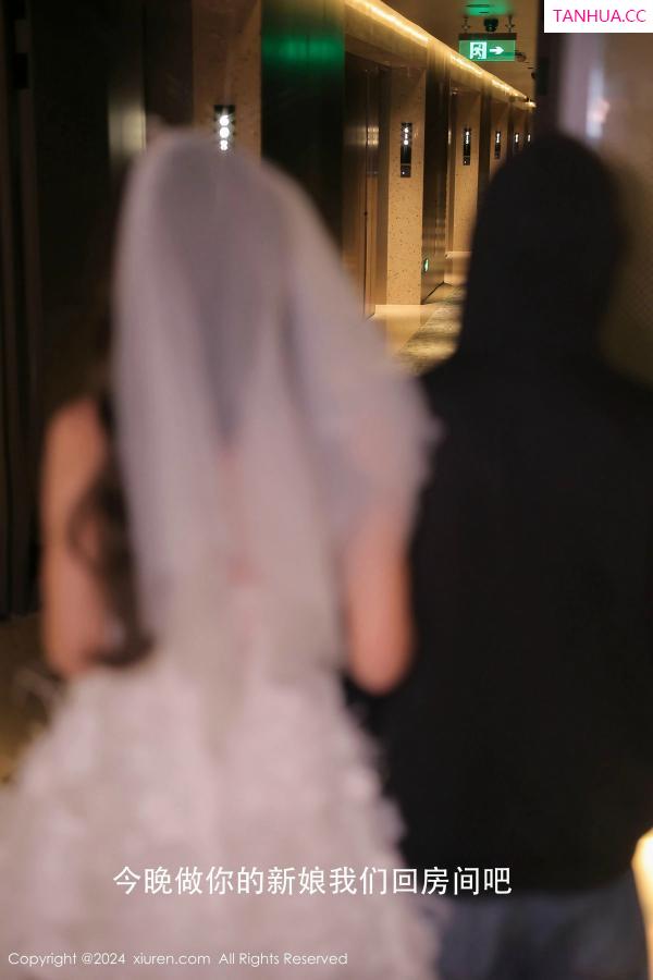   [XiuRen]高清写真图 2024.12.13 No.9601 桃妖夭 丝袜美腿第3张图片